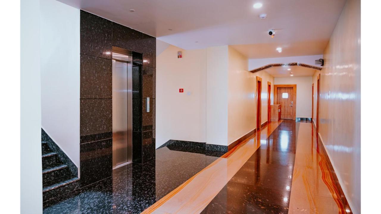 Hotel Dc Star 塔拉皮斯 外观 照片