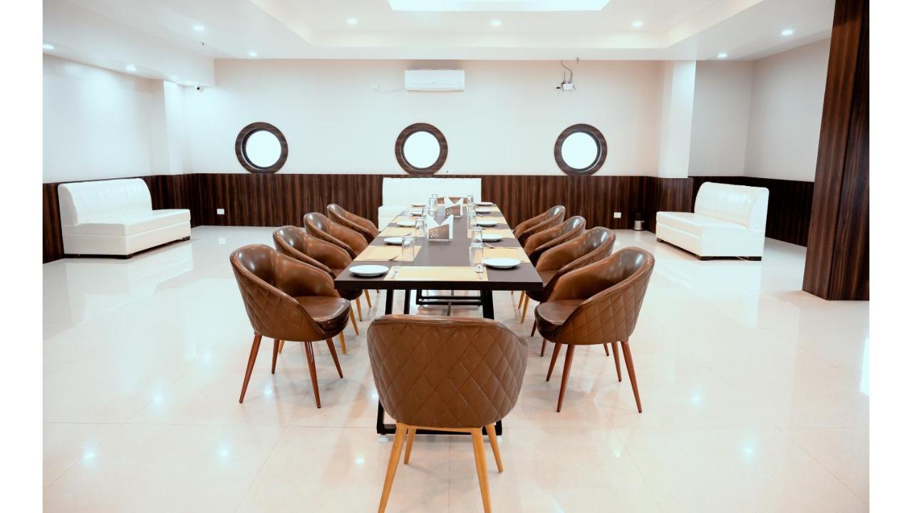 Hotel Dc Star 塔拉皮斯 外观 照片